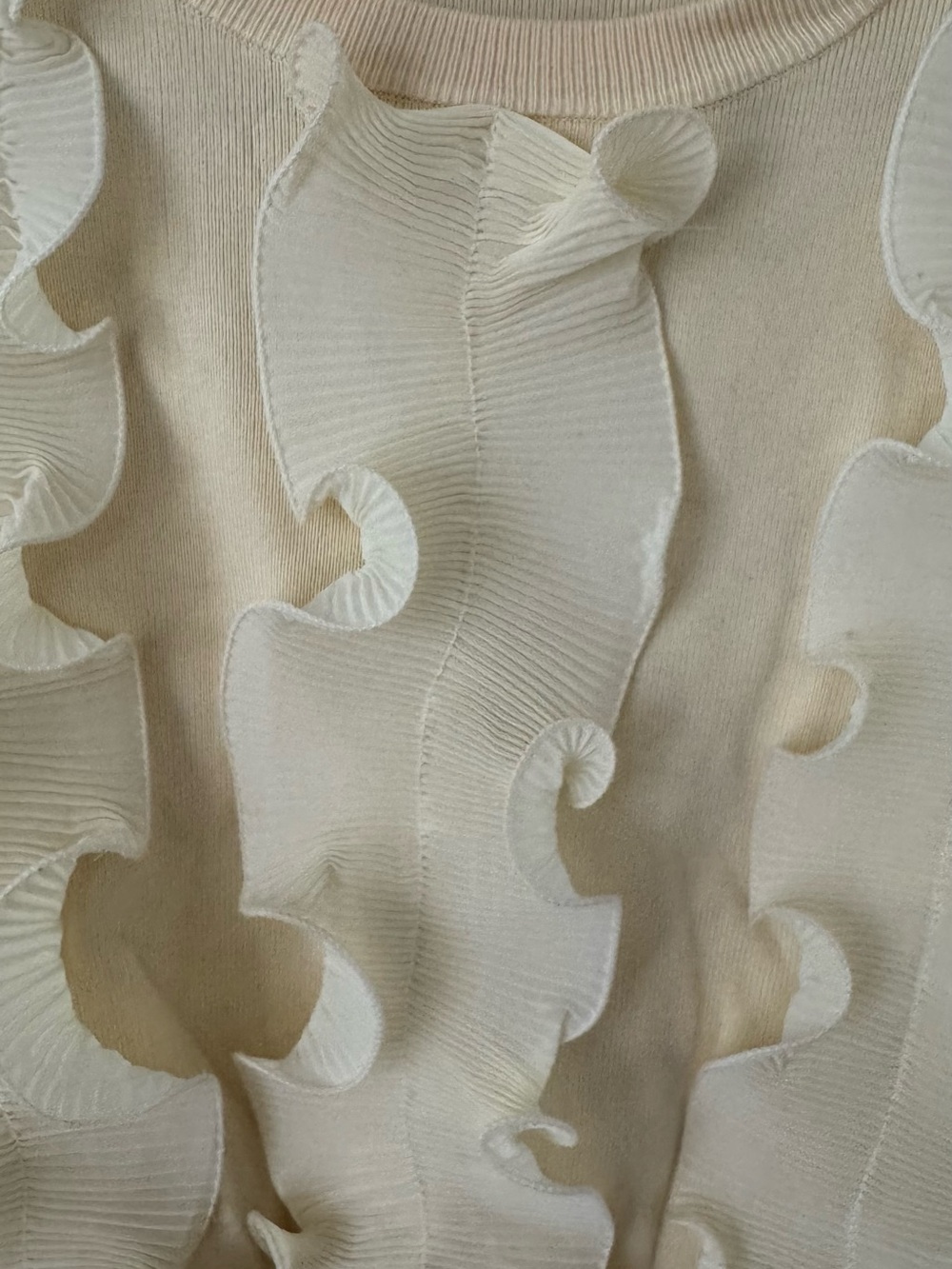 ZARA Pale Yellow Ruffle-Front Knit Top - Picture 3 of 7